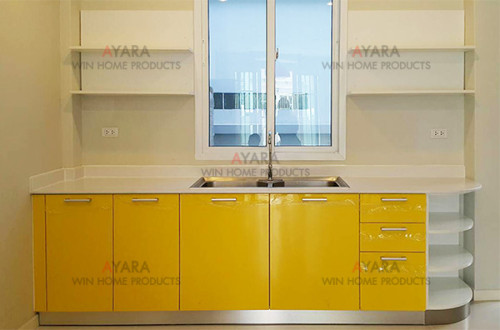 ชุดครัว Built-in ตู้ล่าง โครงซีเมนต์บอร์ด หน้าบาน PVC สีเหลือง