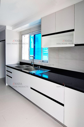 ชุดครัว Built-in โครงซีเมนต์บอร์ด หน้าบาน Melamine สีเทาอ่อน 1
