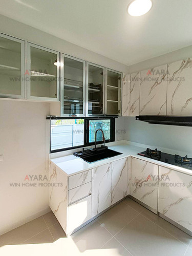 ชุดครัว Built-in โครงซีเมนต์บอร์ด หน้าบาน Melamine สี White Marble - ม.The Plant 1