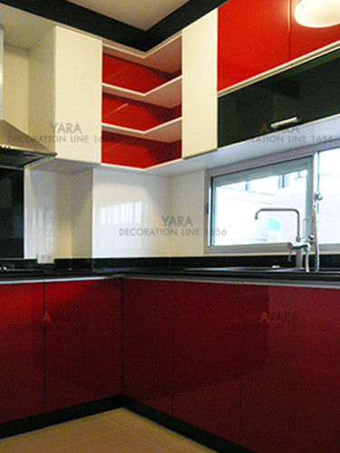 ชุดครัว Built-in ตู้ล่าง โครงซีเมนต์บอร์ด หน้าบาน Hi Gloss สีแดง 2