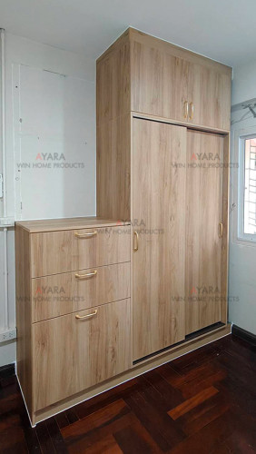 ตู้เสื้อผ้า Built-in โครง HMR กันชื้น เคลือบ Melamine 5069-17 สีลายไม้