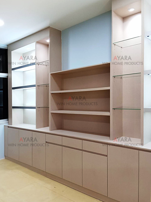 ตู้โชว์ Built-in โครงปาติเกิล กันชื้น เคลือบ Melamine สี Gain 2
