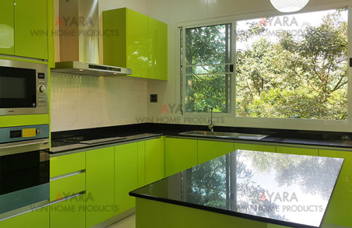 ชุดครัว Built-in ตู้ล่าง โครงซีเมนต์บอร์ด หน้าบาน Acrylic สีเขียวอ่อน 2