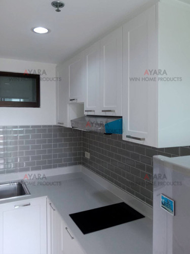 ชุดครัว Built-in โครงซีเมนต์บอร์ด หน้าบาน PVC สีขาว เซาะร่อง Stack 3