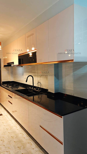 ชุดครัว Built-in โครงซีเมนต์บอร์ด หน้าบาน Hi Gloss สีโอรสอ่อนเงา 1