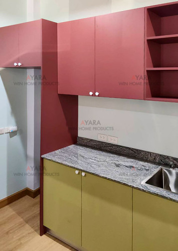 ชุดครัว Built-in โครงซีเมนต์บอร์ด หน้าบาน Melamine สีเขยวอ่อน + แดง 2
