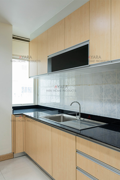ชุดครัว Built-in โครงซีเมนต์บอร์ด หน้าบาน Melamine สี Maple 2