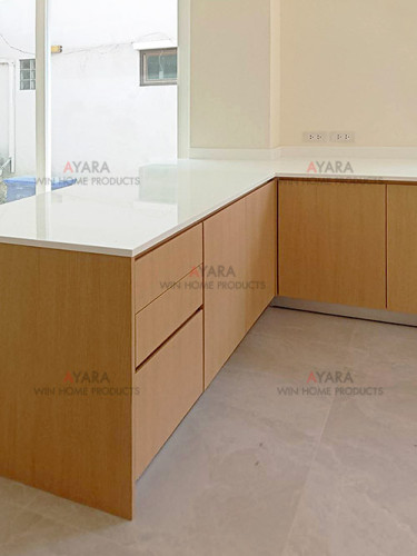 ชุดครัว Built-in โครงซีเมนต์บอร์ด หน้าบาน Melamine สี Brown Oak ลายไม้ 3