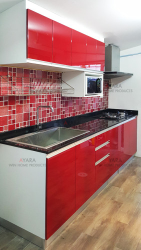 ชุดครัว Built-in ตู้ล่าง โครงซีเมนต์บอร์ด หน้าบาน Acrylic สีแดง - ม.Pruksa Town Next