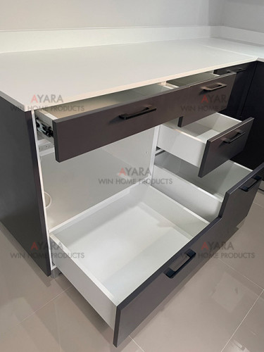 ชุดครัว Built-in โครงซีเมนต์บอร์ด หน้าบาน Melamine สีเทาผิวส้ม 4
