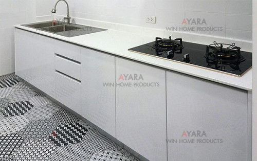ชุดครัว Built-in ตู้ล่าง โครงซีเมนต์บอร์ด หน้าบาน PVC สีขาวนวล