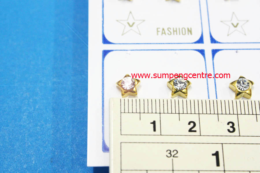 ต่างหูดาว ฝังเพชร 1
