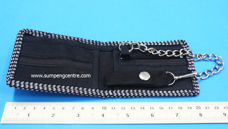 กระเป๋าสตางค์มีโซ่ No Fear ตาไฟ 2 พับ คละสี - เล็ก 1
