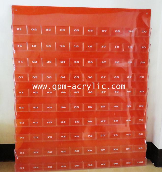 แผงเสียบบัตรผู้มาติดต่อ 100 ช่องใหญ่ แผ่นหลังสีส้ม