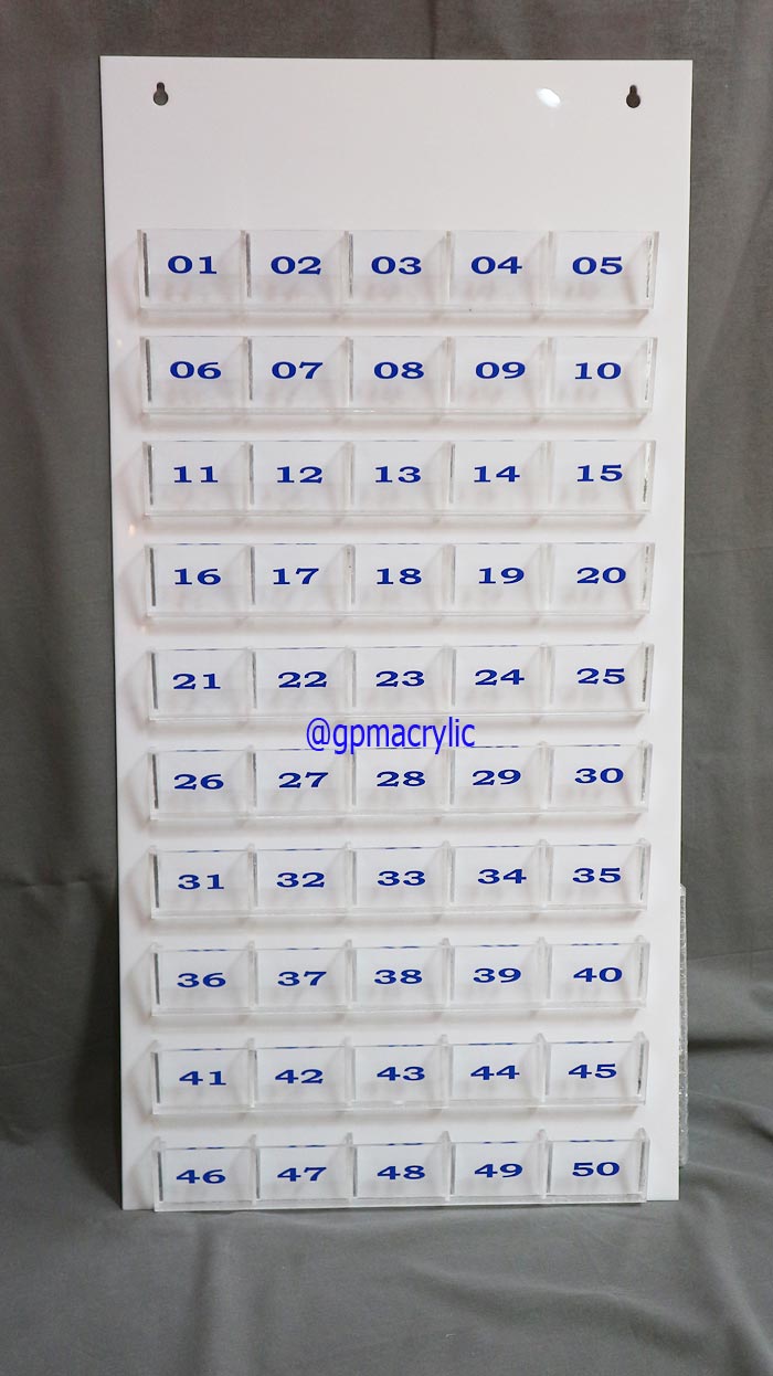 แผงเสียบบัตรผู้มาติดต่อ 50 ช่อง ทรงสูง 