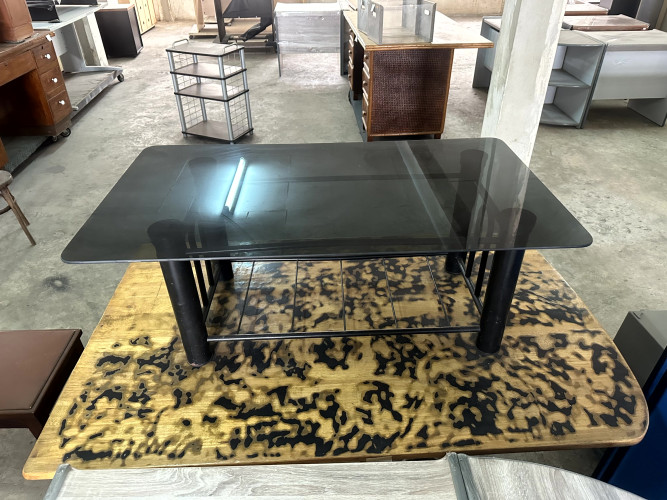 โต๊ะกลาง หน้ากระจกสีชา ขาเหล็กดำ รุ่นเก่า อย่างหนา ก107:ล61:ส40 ซม. 3