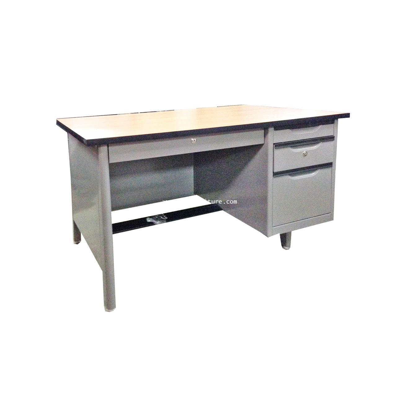 โต๊ะทำงานเหล็ก หน้าเมลามีน 108.5*72.2*75 ซม. Elegant