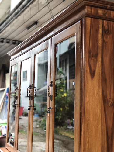 ตู้โชว์ไม้สักทองทั้งใบ (รวมทั้งหลังตู้) W194*d48*h197 ซม. 3