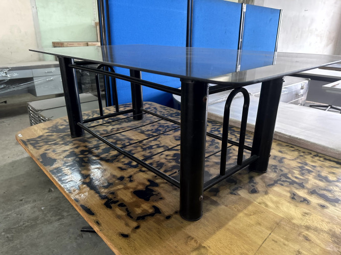 โต๊ะกลาง หน้ากระจกสีชา ขาเหล็กดำ รุ่นเก่า อย่างหนา ก107:ล61:ส40 ซม. 1