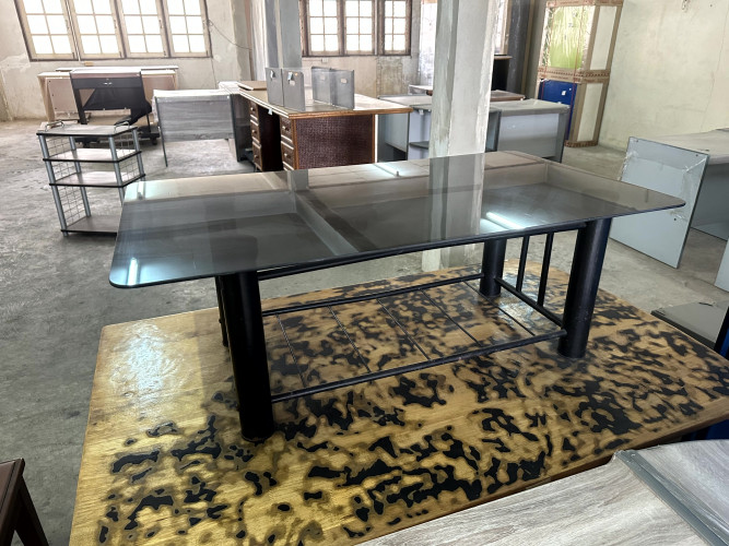 โต๊ะกลาง หน้ากระจกสีชา ขาเหล็กดำ รุ่นเก่า อย่างหนา ก107:ล61:ส40 ซม. 2