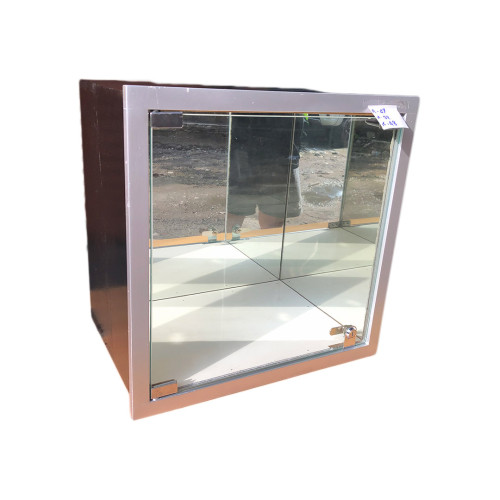 ตู้แสดงสินค้า ประตูบานเดียว ก47:ล32:ส48 ซม.  