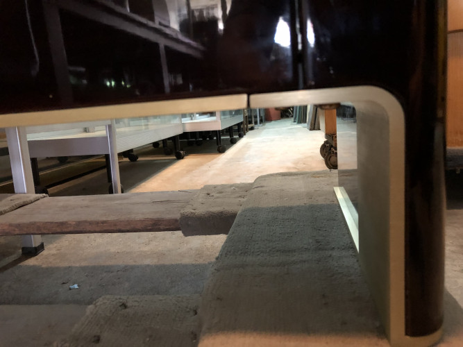 ตู้โชว์ 2 บาน 2 ลิ้น แบรนด์ Hogan  ก94:ล39:ส180 ซม. 4