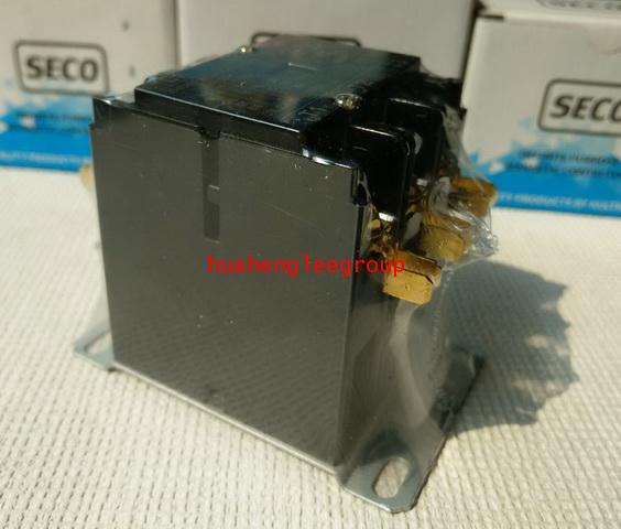แมกเนติก คอนแทรคเตอร์ สำหรับเครื่องปรับอากาศ 25A 3POLE \'SECO\' 1