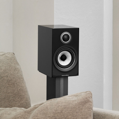 B&W 707 S2 Bookshelf Speakers