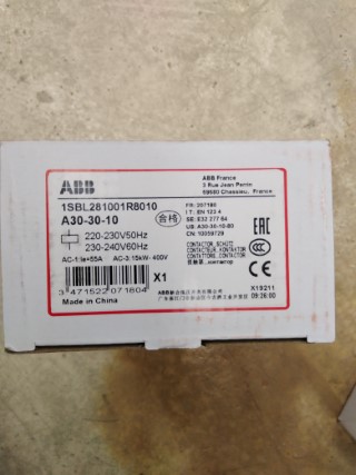 ABB A30-30-10 220V ราคา 850 บาท