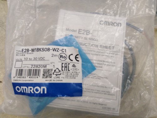 OMRON E2B-M18KS08-WZ-C1 ราคา 800 บาท