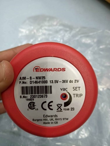 EDWARDS VACCUM PRESSURE SENSOR MODEL: AIM-S-NW25 P/N: D14641000 13.5 ...