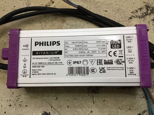 PHILIPS LED Xi LP 150W 0.3-1.05A ราคา 1,650 บาท