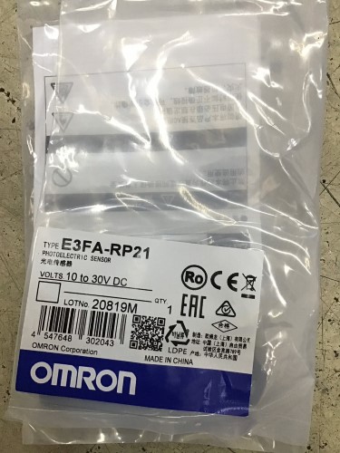 OMRON E3FA-RP21 ราคา 1,050 บาท