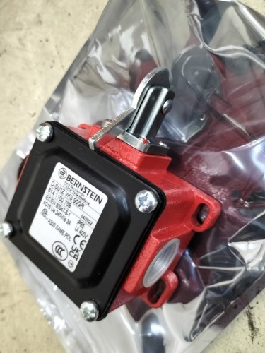 BERNSTEIN MEC.LIMIT SWITCH MODEL: D-SUIZ VKS 90GR 614.1100.759 ราคา ...