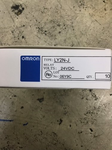 OMRON LY2N-J 24VDC ราคา 1,950 บาท