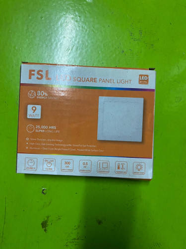 FSL LED SQUARE PANEL LIGHT 9W ราคา 30 บาท