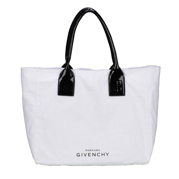 Givenchy White Shoulder Bag กระเป๋าสะพายใบใหญ่สีขาว
