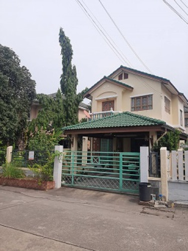 บ้านเดี่ยว 2 ชั้น ม.สิรินดา บางขุนเทียน บางกระดี่34  ถ.พระราม2 แสมดำ บางขุนเทียน พร้อมอยู่ (H1801) 2