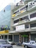 อาคารพาณิชย์ 5 ชั้น ซ.กิ่งแก้ว21 ติดถนนใหญ่ เนื้อที่ 21 ตร.วา ทำเลดี อยู่ติดกับธนาคารกรุงศรีฯ