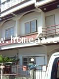 ทาวน์เฮ้าส์ 2 ชั้น หมู่บ้านแหวนยอด1 ลำลูกกา เนื้อที่ 18 ตร.วา สภาพพร้มอยู่ การเดินทางสะดวก 3