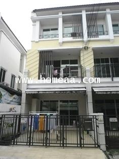 ทาวน์โฮม 3ชั้น (มุม) ม.บ้านกลางเมือง ลาดปลาเค้า79 เนื้อที่ 20 ตร.วา บางเขน พร้อมอยู่ (TH1816)