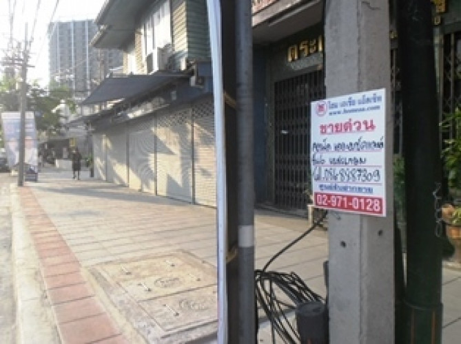 คอนโดมิเนียม เดอะพาร์คแลนด์ วิวสระว่ายน้ำ ชั้น6 เนื้อที่ 36.70 ตร.ม. พร้อมอยู่ (C1093) 9