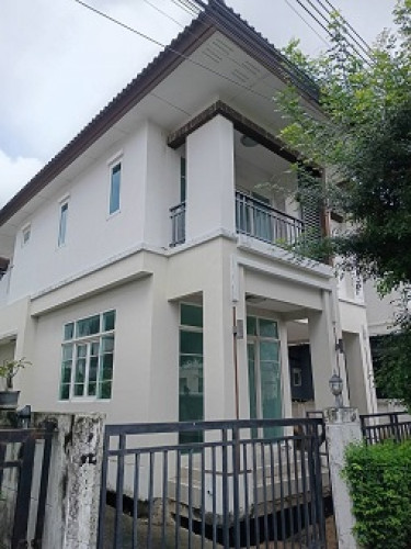 บ้านเดี่ยว 2 ชั้น ม.เสนาเอสวิลล์ รังสิต-ลำลูกกา คลอง4  ถ.ไสวประชาราษฎร์ จ.ปทุมธานี พร้อมอยู่ (H1803)