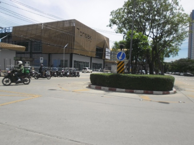 คอนโดมิเนียม The Politan Rive (วิวแม่น้ำ) ชั้น26 สนามบินน้ำ พร้อมอยู่ (C1109) 2