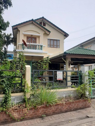บ้านเดี่ยว 2 ชั้น ม.สิรินดา บางขุนเทียน บางกระดี่34  ถ.พระราม2 แสมดำ บางขุนเทียน พร้อมอยู่ (H1801)