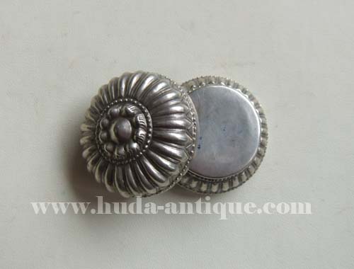 กระปุกเงินโบราณ 3