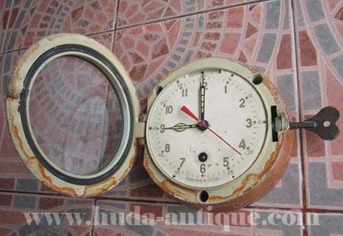 นาฬิกาโบราณไขลาน 8 วัน ในเรือ 2