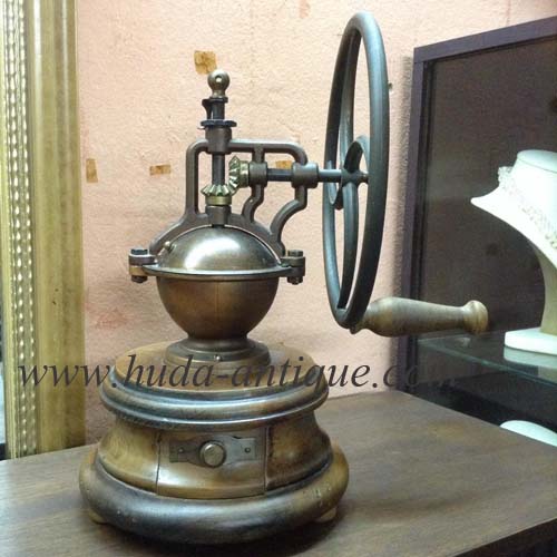 เครื่องบดกาแฟของประเทศฝรั่งเศษ