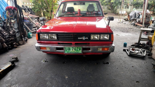 รถยนต์ Datsun 720 ปี พศ 2523