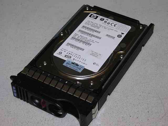377682-001 377682-001 : HP 146.8GB 10000RPM 80PIN ULTRA-320 SCSI 3.5INCH HOT PLUGGABLE HDD WITH TRAY
